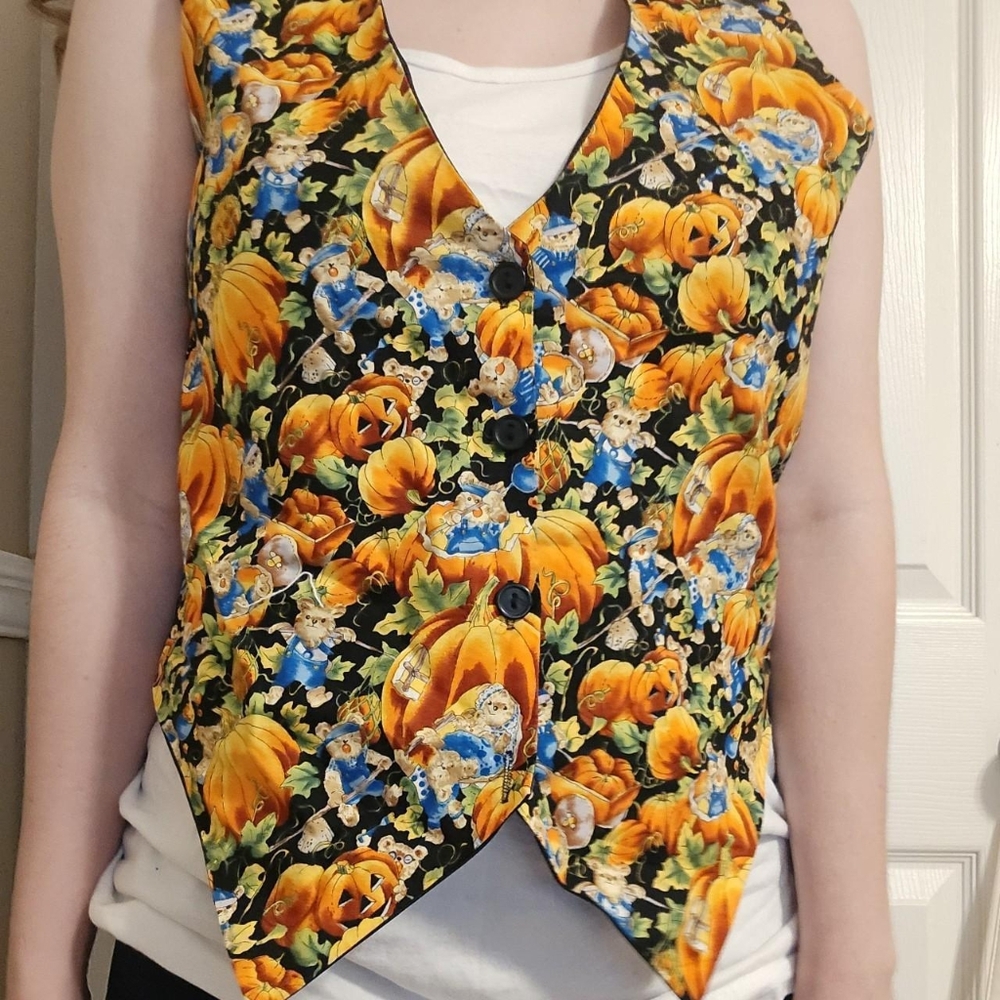 Basic Editions Halloween pumpkin vest